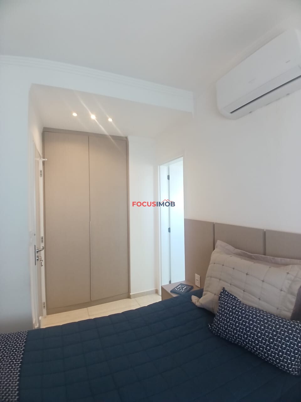 APARTAMENTO À VENDA – EDIFÍCIO CENTRAL PARK, CENTRO DE MOGI GUAÇU/SP