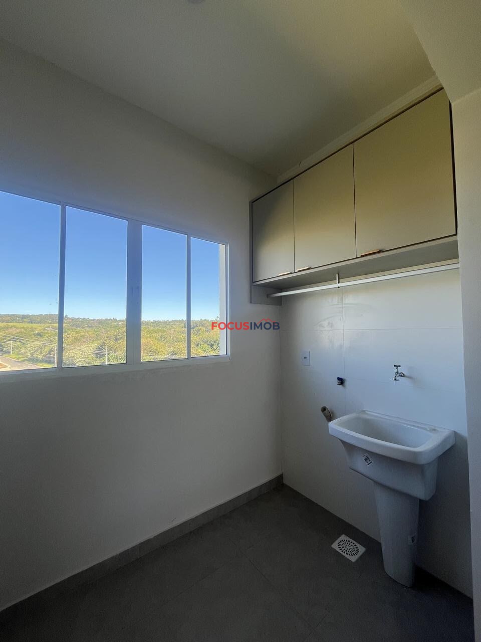 APARTAMENTO COM PLANEJADOS ITAPIRA-SP
