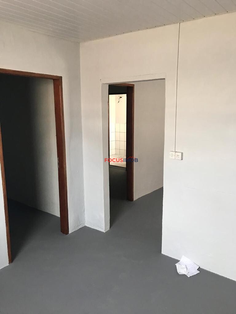 Excelente Oportunidade! 2 Casas no Mesmo Terreno com Potencial Comercial - Itapira/SP