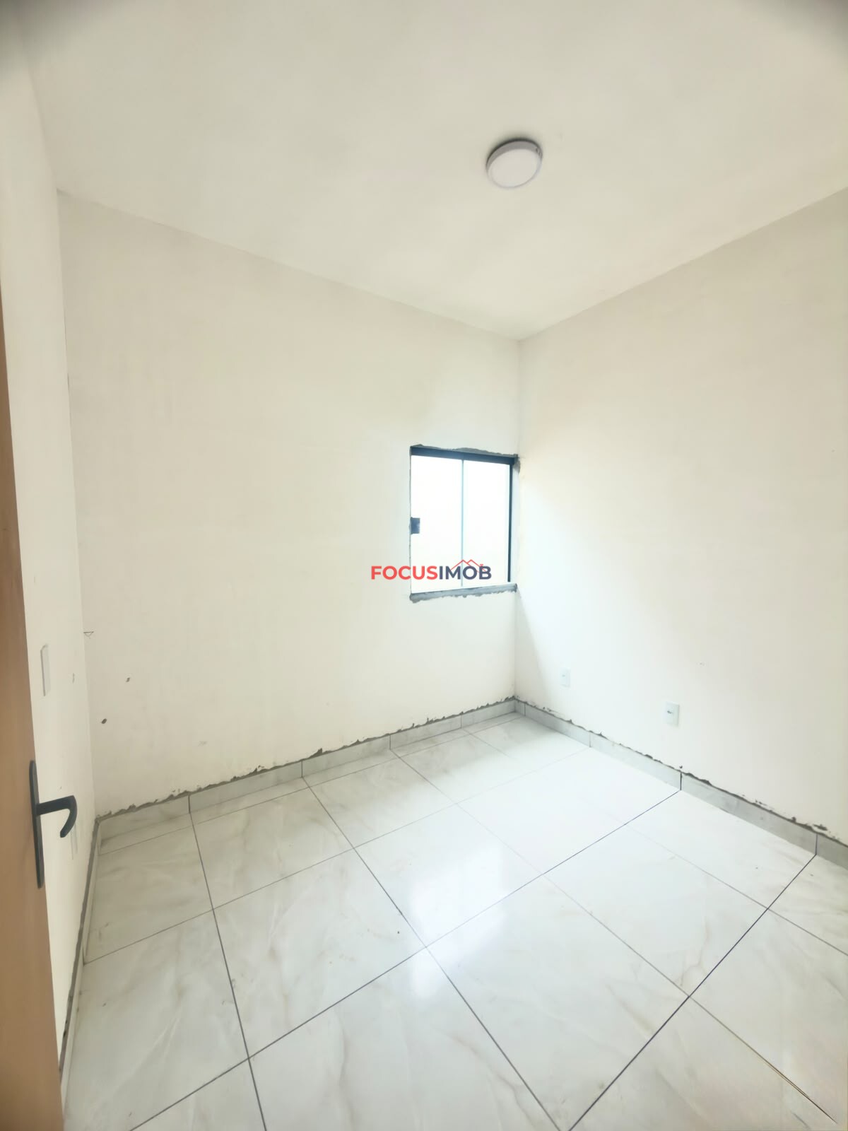 CASA A VENDA NO JARDIM SANTA CRUZ (NOVA) - MOGI GUAÇU
