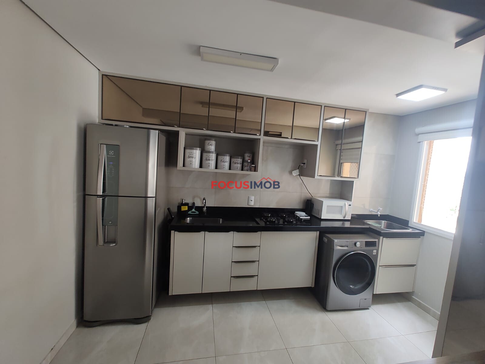 Seu Novo Lar no Residencial Oregon! 2 Dormitórios, Sala com Painel e Cozinha Planejada