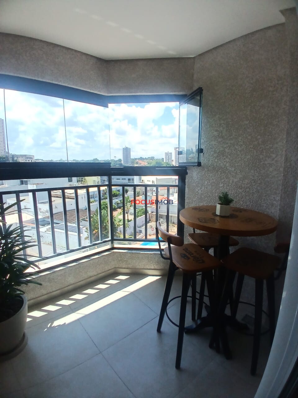 APARTAMENTO À VENDA – EDIFÍCIO CENTRAL PARK, CENTRO DE MOGI GUAÇU/SP