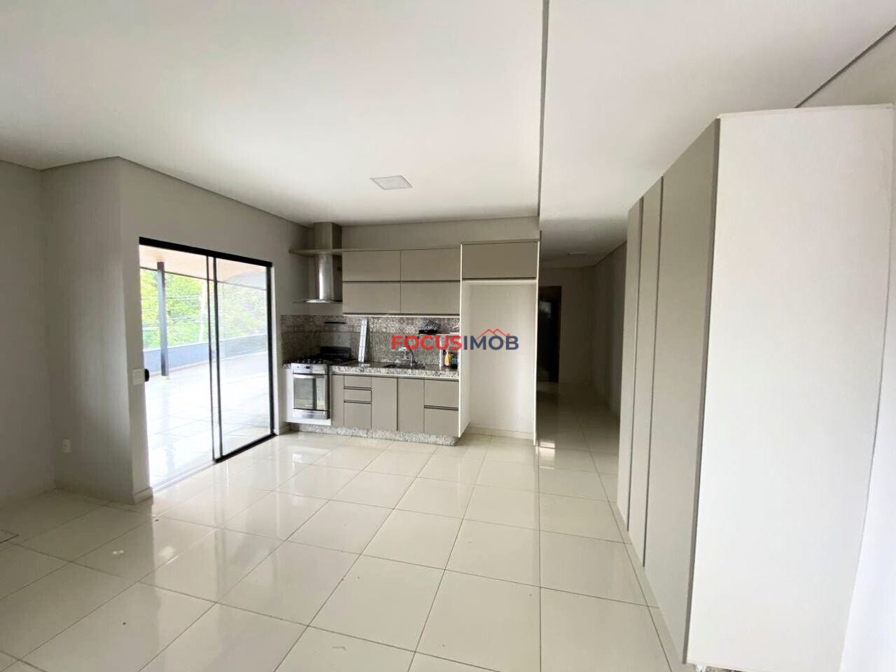 🏡 Linda Casa com Varanda para Locação no Santa Madalena - Mogi Guaçu