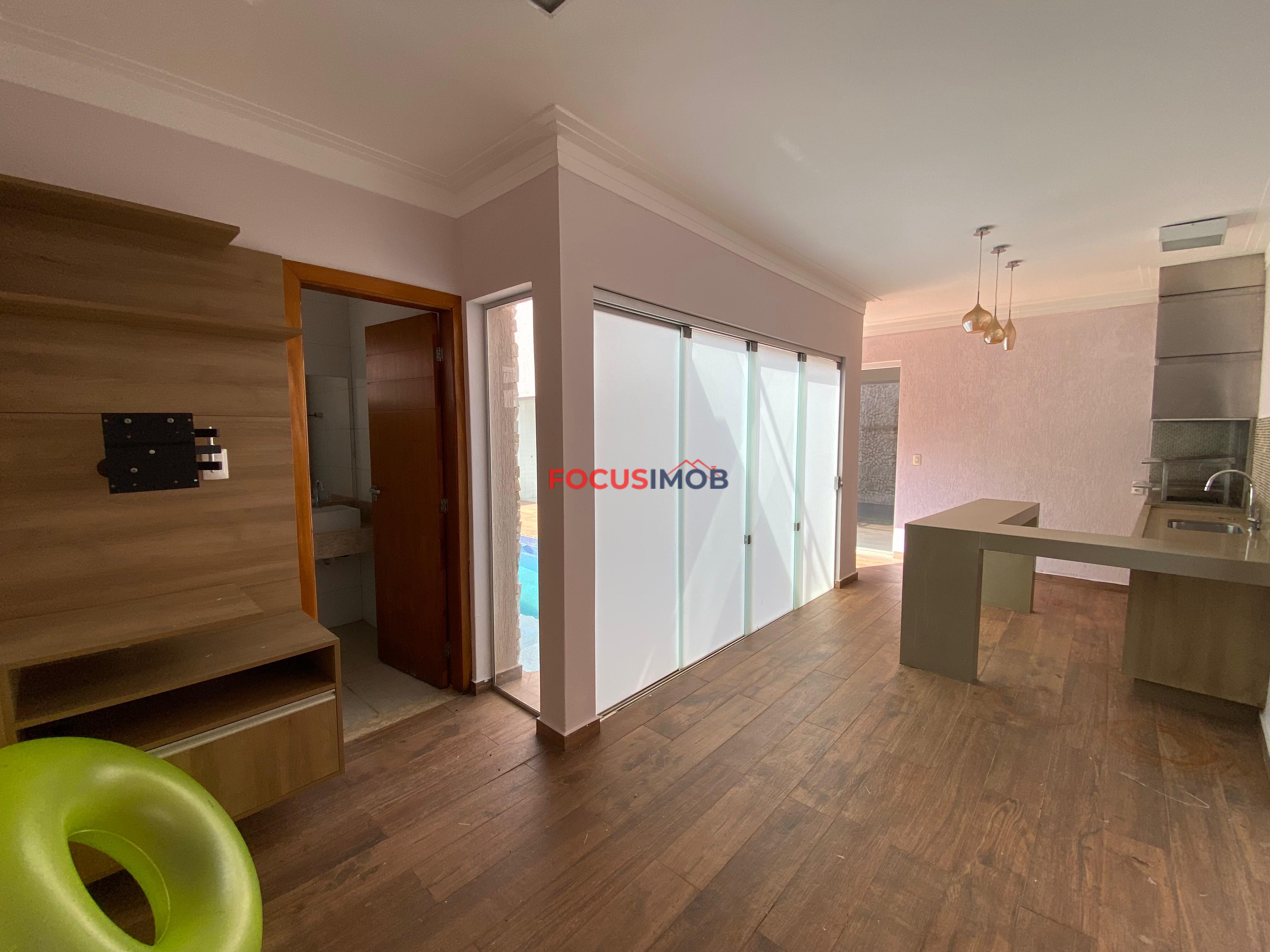 Seu Novo Lar no Santa Mônica II em Mogi Guaçu SP: Sobrado Completo com Piscina e Espaço Gourmet