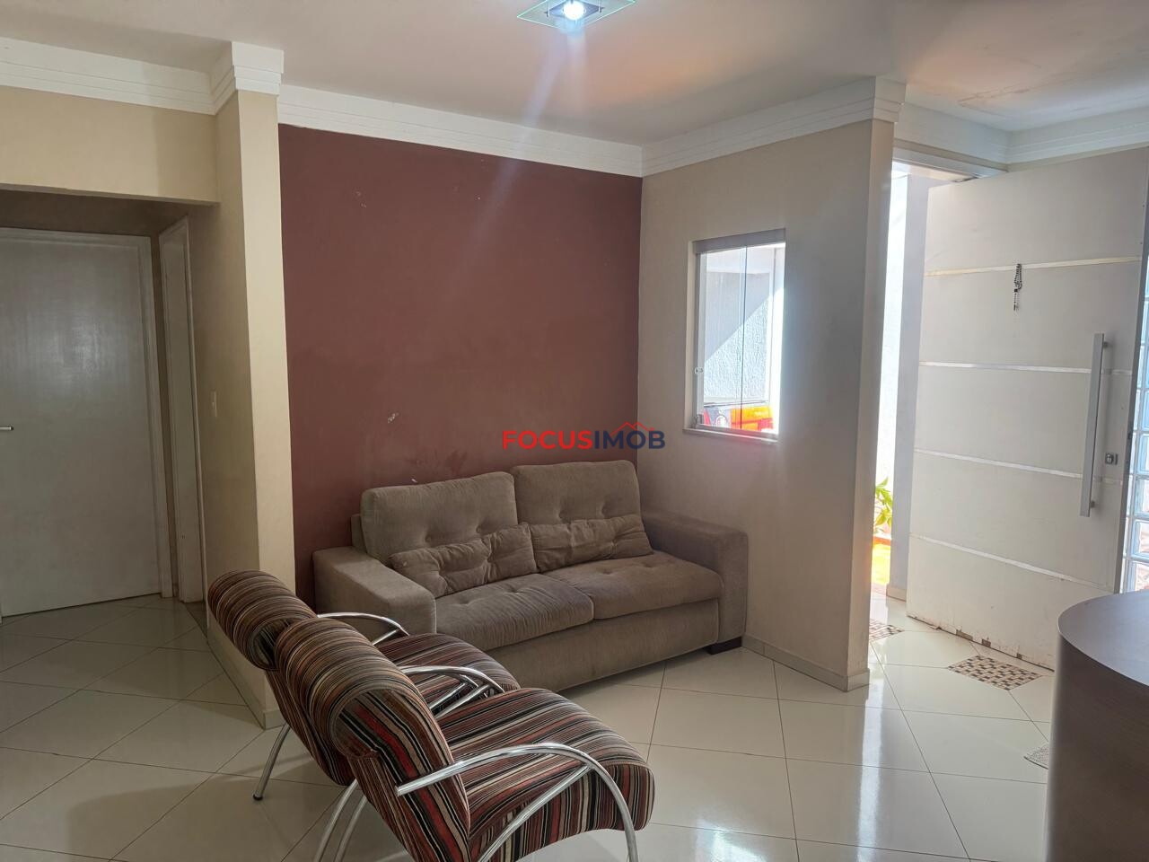 LINDA CASA COM PISCINA À VENDA – JARDIM CASA GRANDE | MOGI GUAÇU/SP