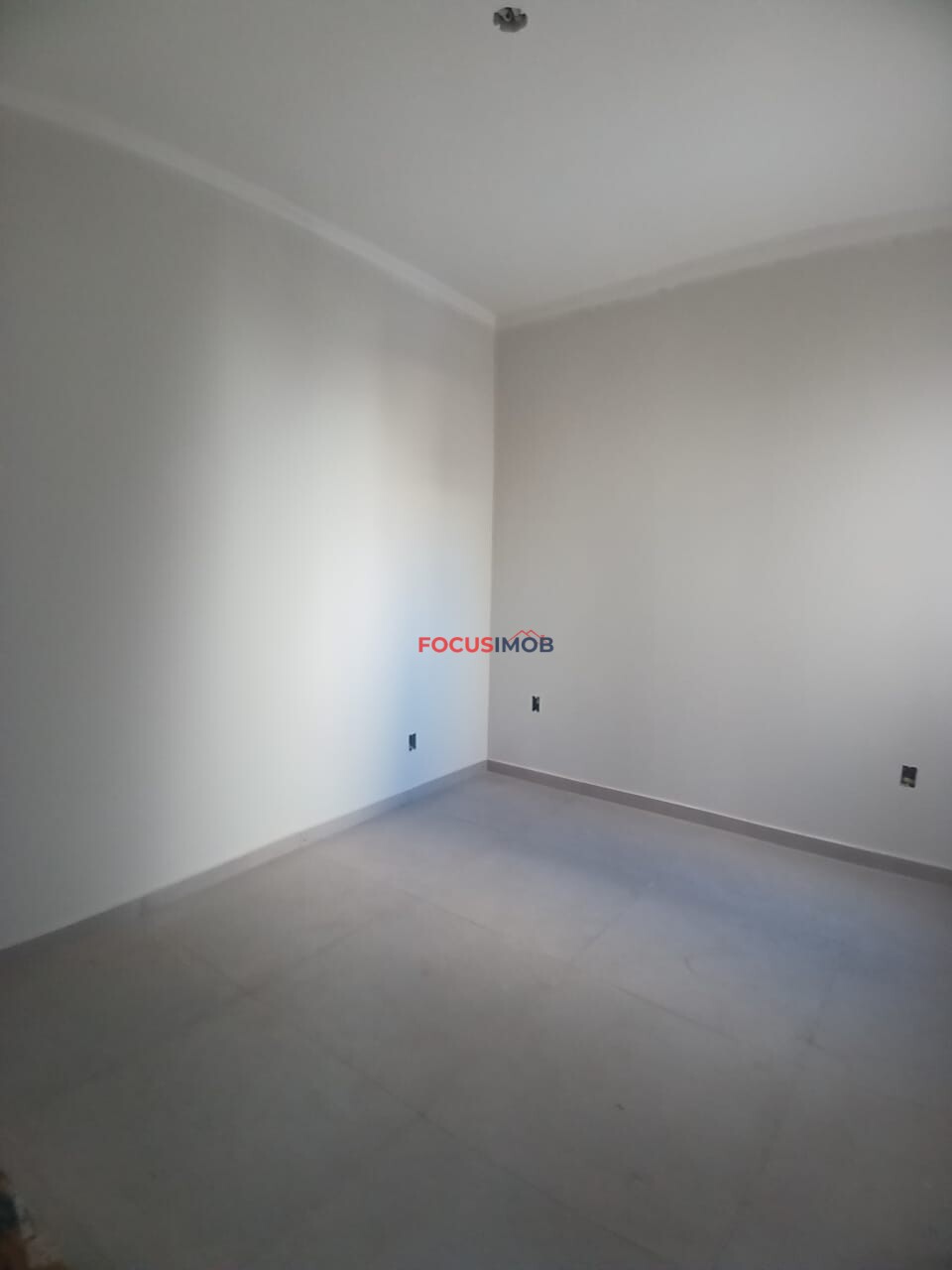 CASA À VENDA – BAIRRO IPÊ III | MOGI GUAÇU/SP