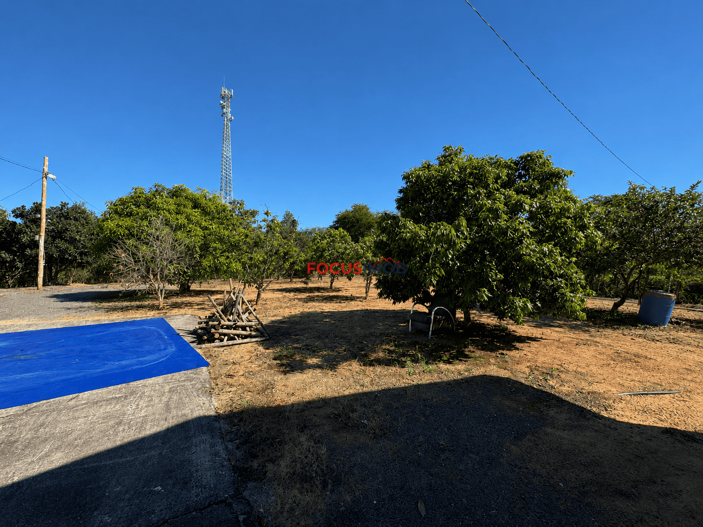 Chácara Completa com 2.000 m², Casas, Piscina e Energia Solar – Porteira Fechada