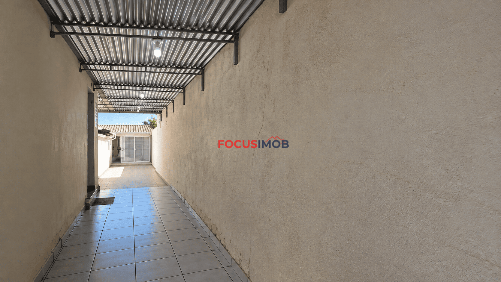 Casa com Ponto Comercial à Venda no Centenário – Mogi Guaçu/SP