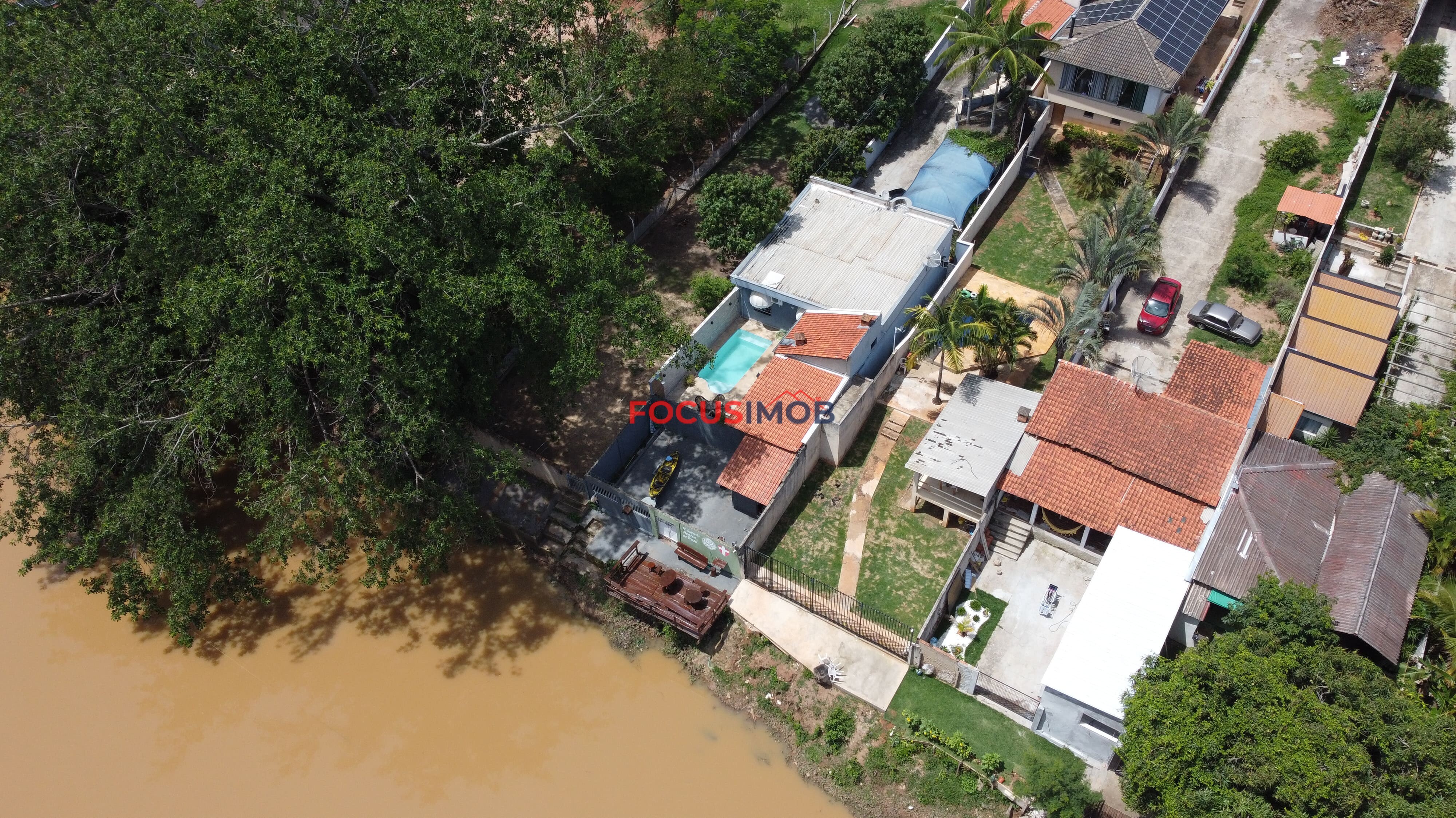 Casa para locação com 3 dormitórios, 270 m², no Jardim Serra Dourada