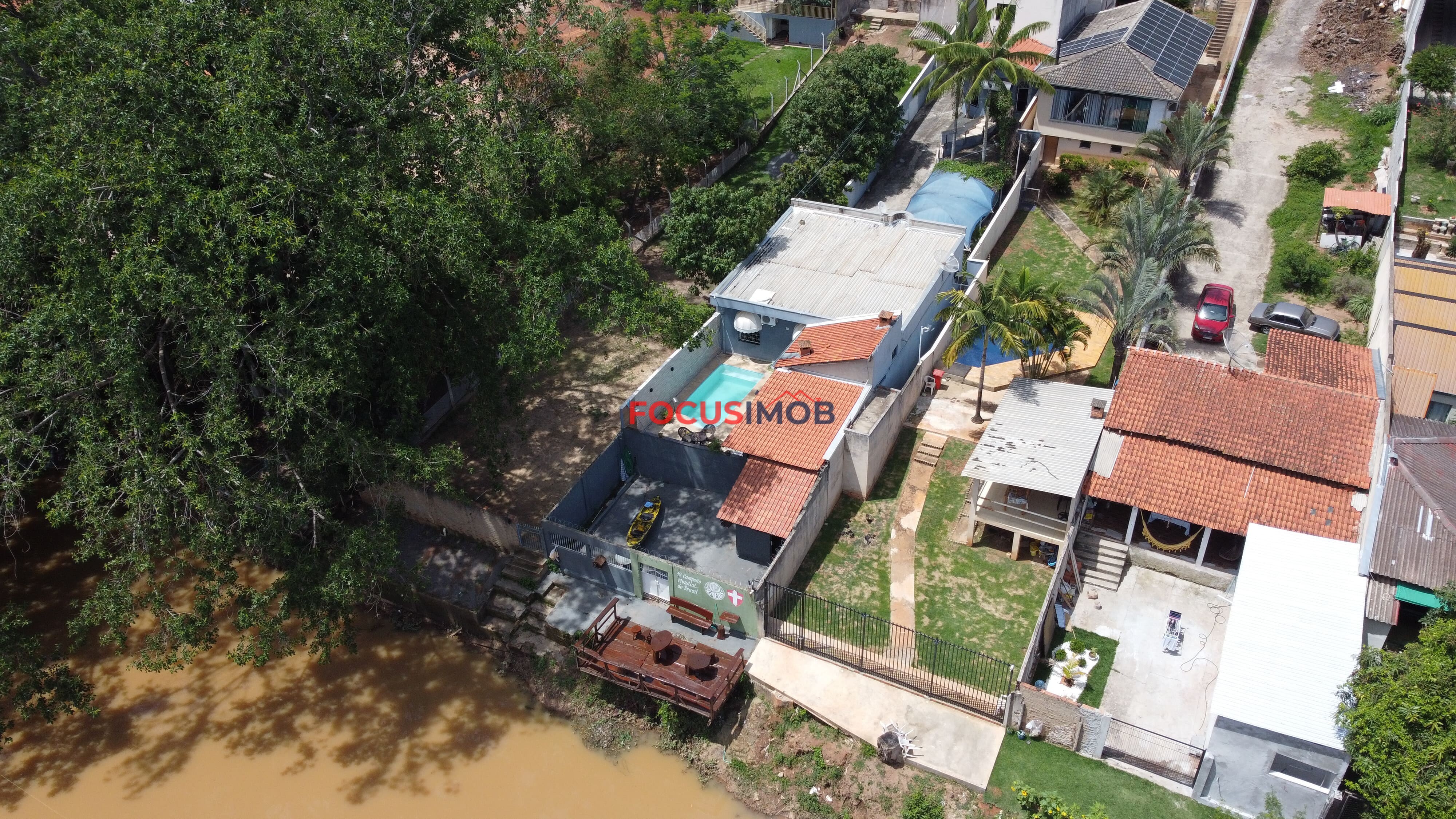 Casa para locação com 3 dormitórios, 270 m², no Jardim Serra Dourada