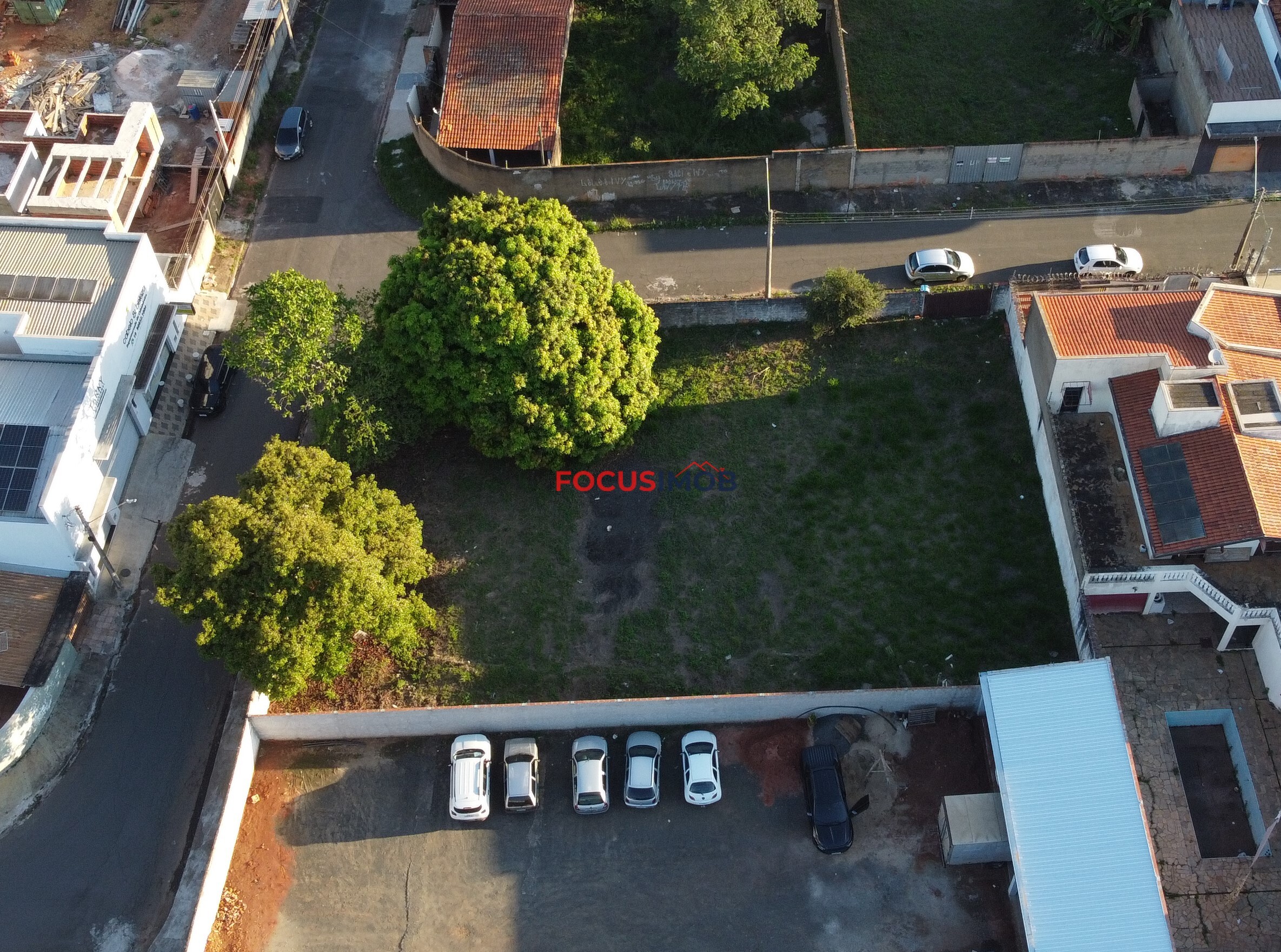 Terreno Murado de 881,50 m² no Bairro Capela – R$ 600.000 (Aceita Permuta)