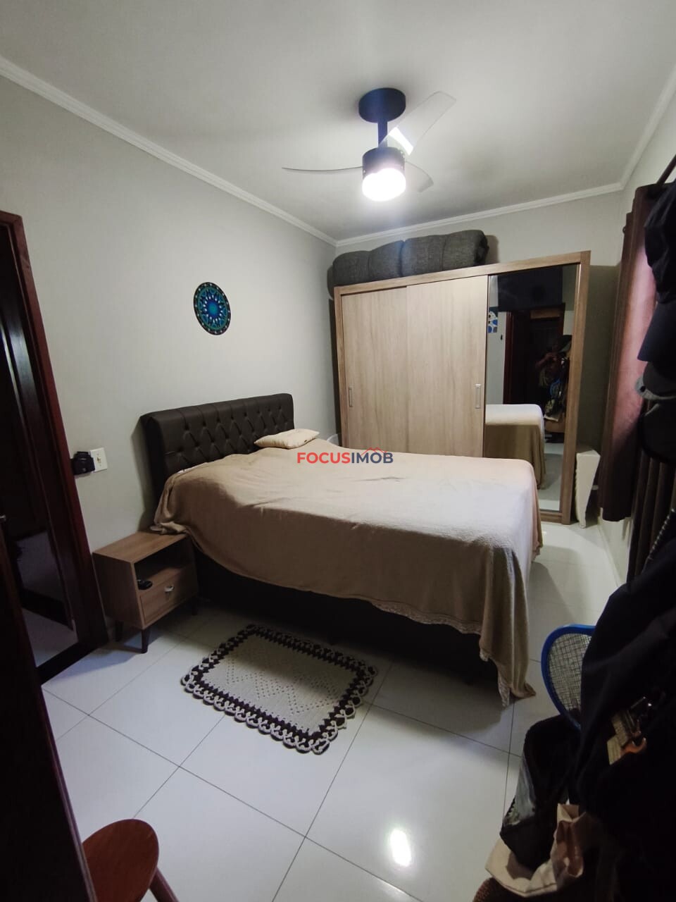 CASA  NO CONDOMÍNIO DR. FALSETTI – MOGI GUAÇU/SP- 3 DORMITÓRIOS