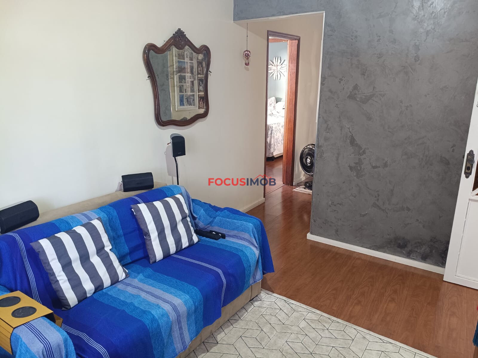 Excelente Imóvel com 3 Dormitórios Próximo ao Centro, Completa com Espaço Gourmet e Quintal
