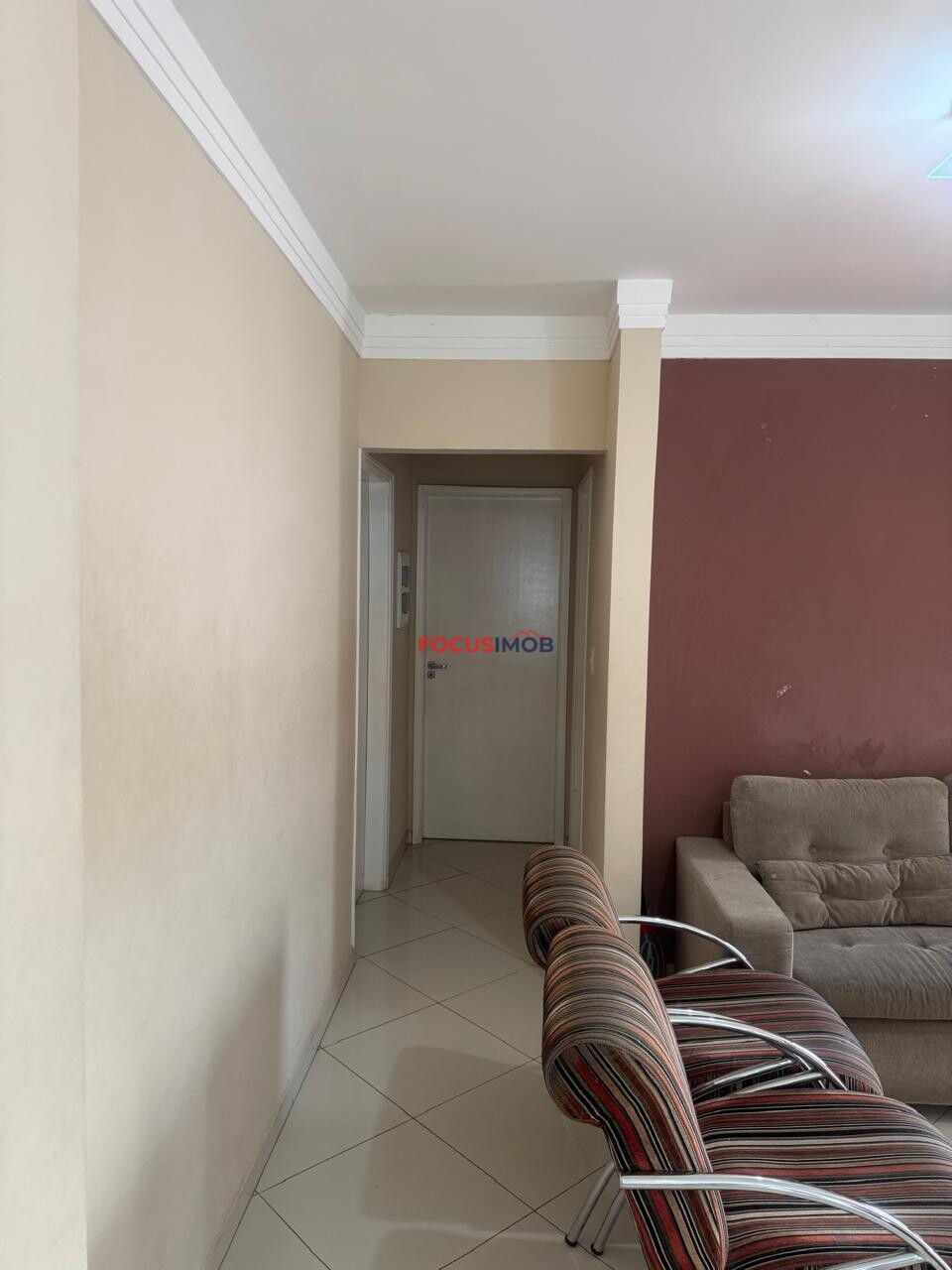 LINDA CASA COM PISCINA À VENDA – JARDIM CASA GRANDE | MOGI GUAÇU/SP