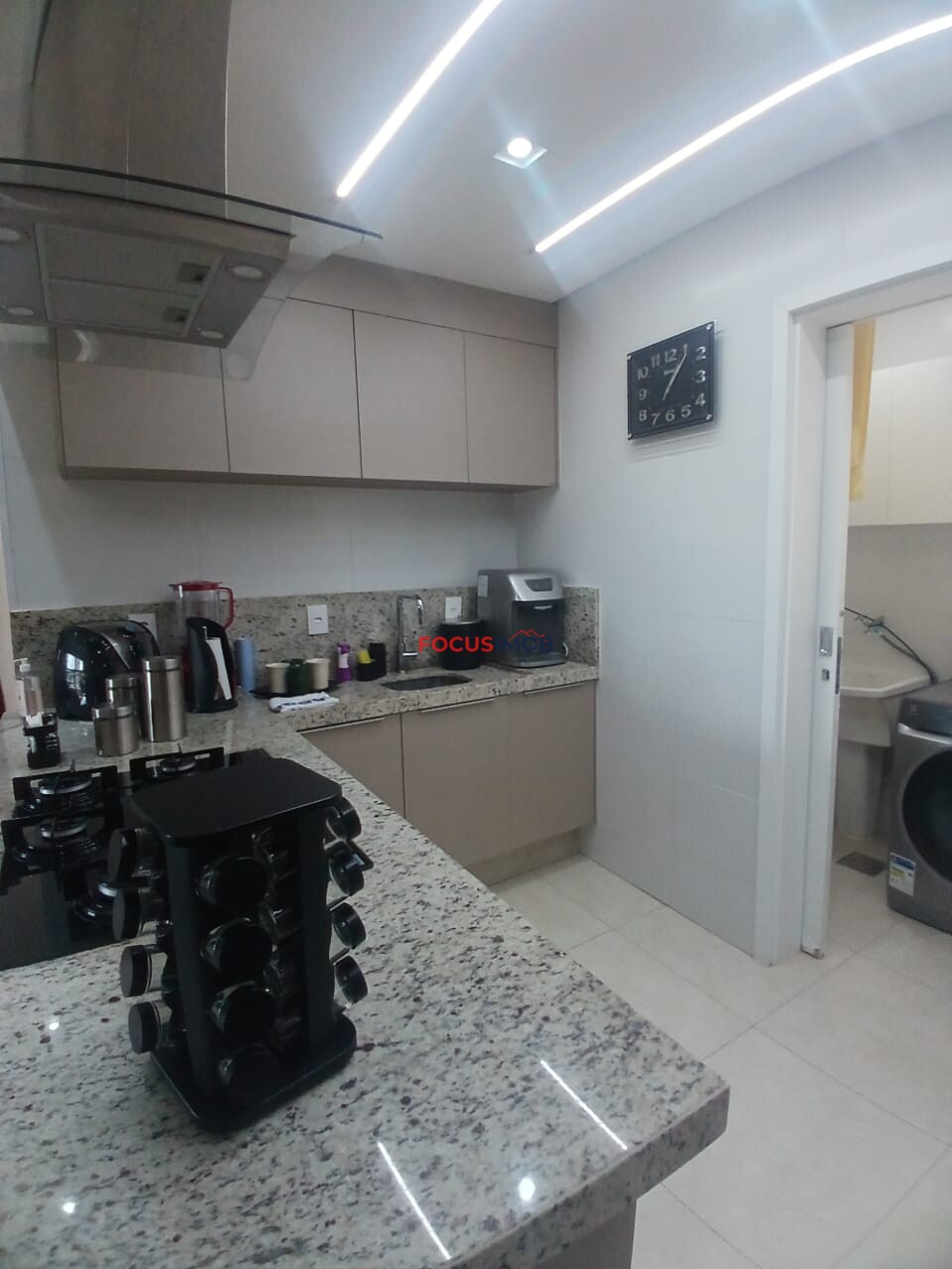 APARTAMENTO À VENDA – EDIFÍCIO CENTRAL PARK, CENTRO DE MOGI GUAÇU/SP