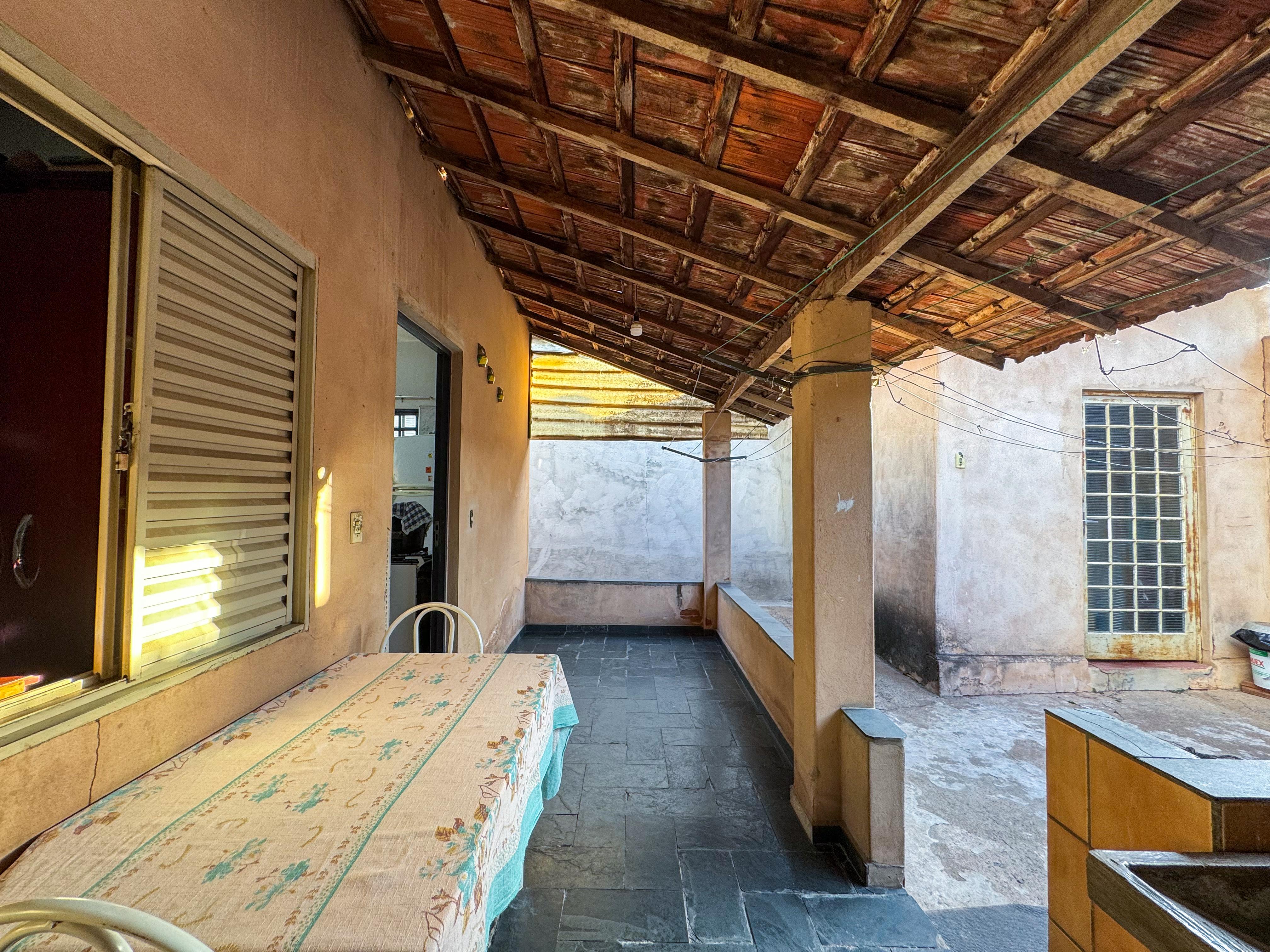 Vendo Casa Itacolomy II - Mogi Guaçu- 2 quartos