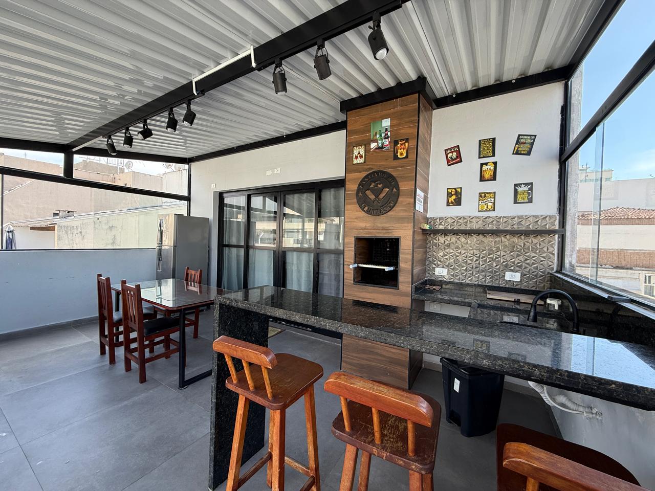 APARTAMENTO NA PRAIA ENSEADA GUARUJA À VENDA ACEITA PERMUTA COM CHÁCARA.