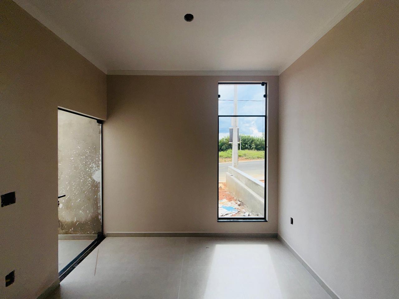 CASA À VENDA CONDOMÍNIO TERRAS DA CACHOEIRA ESTUDA POSSIBILIDADE DE PERMUTA EM APARTAMENTO.