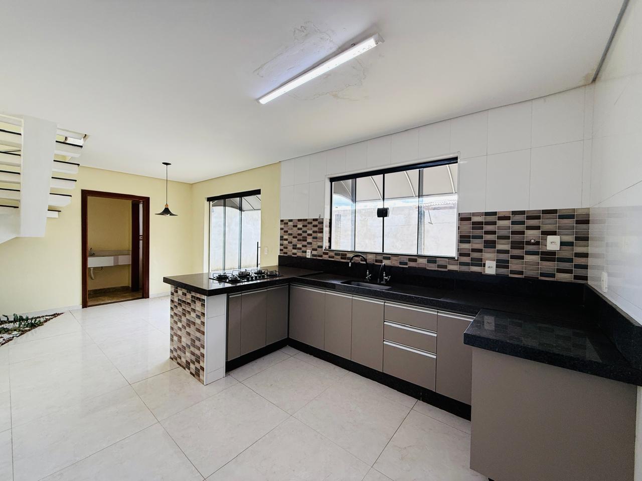 CASA À VENDA JARDIM ELDORADO 2