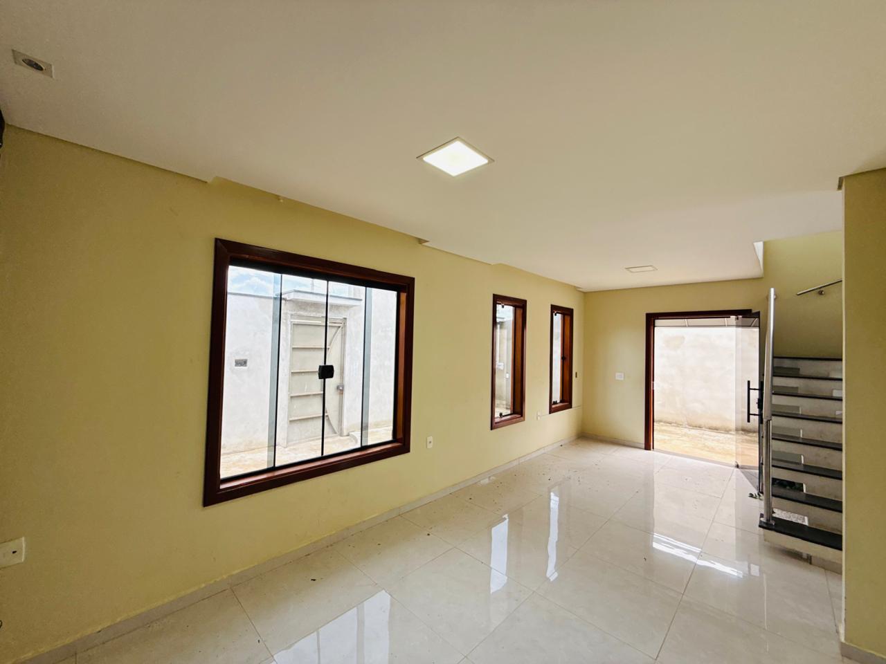 CASA À VENDA JARDIM ELDORADO 2