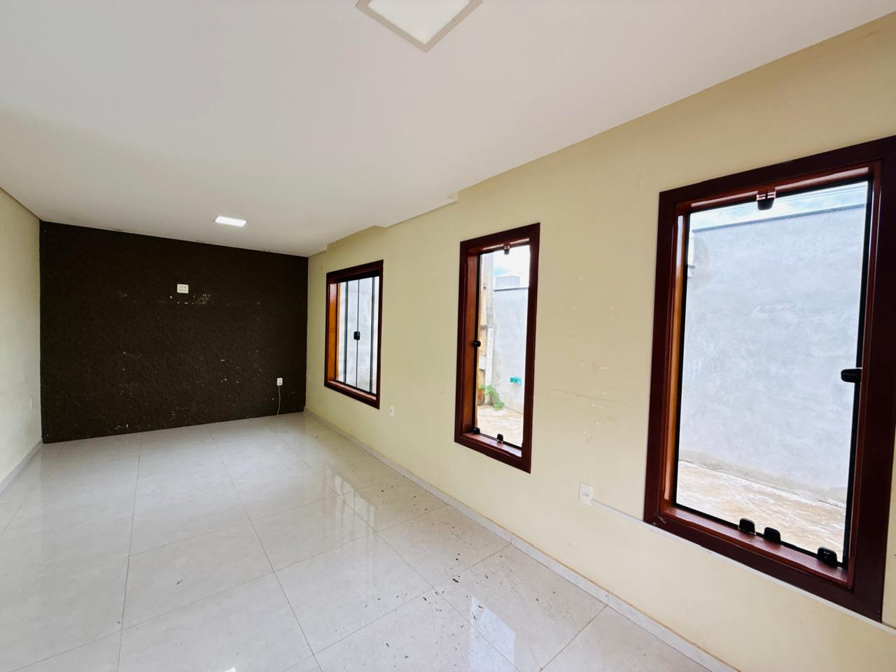 CASA À VENDA JARDIM ELDORADO 2