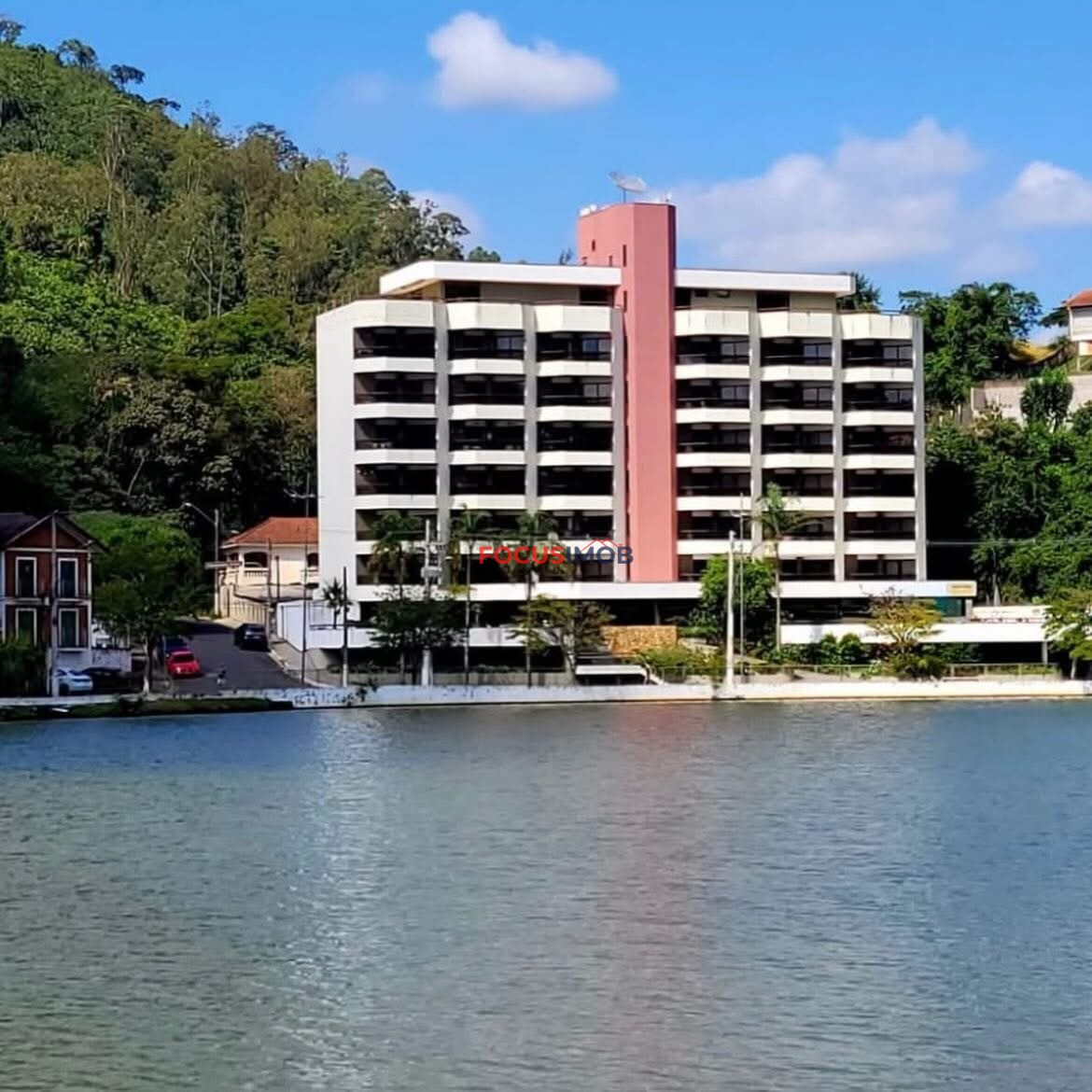 Flat Águas de Lindóia