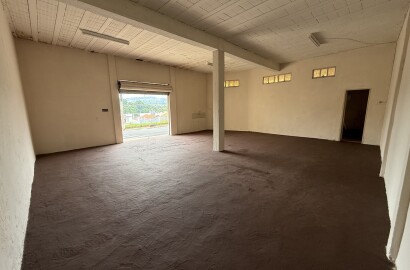 Barracão para locação Istor Luppi