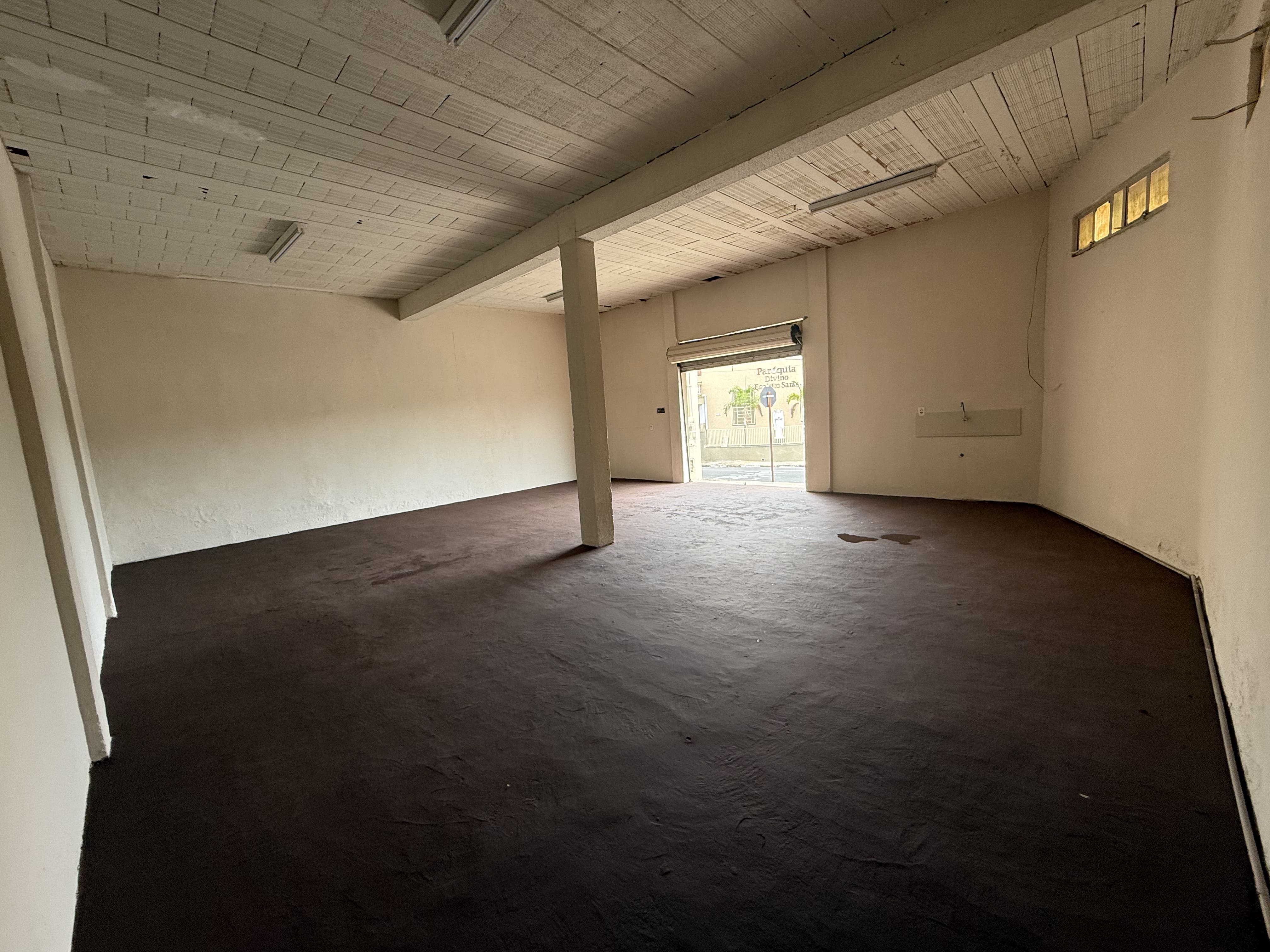 Barracão para locação Istor Luppi