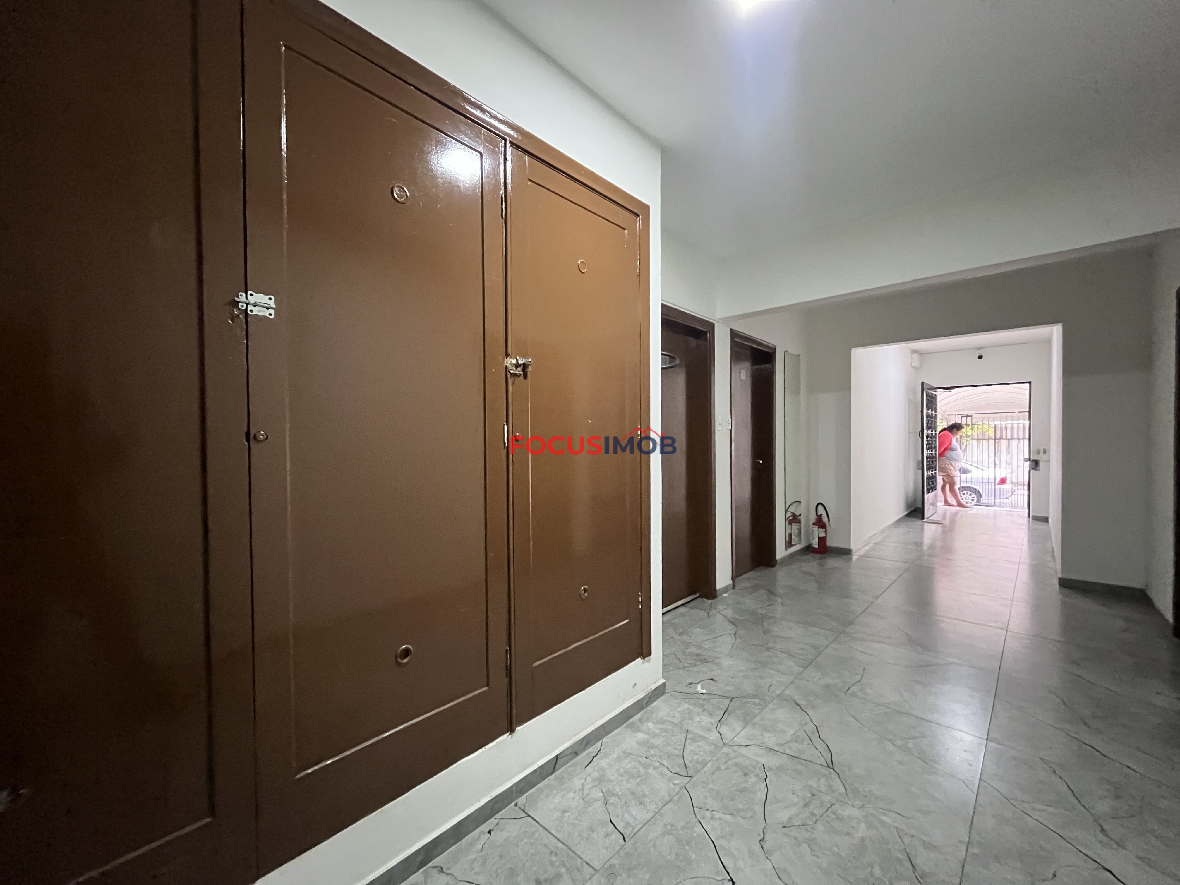 PRÉDIO RESIDENCIAL NO BRÁS