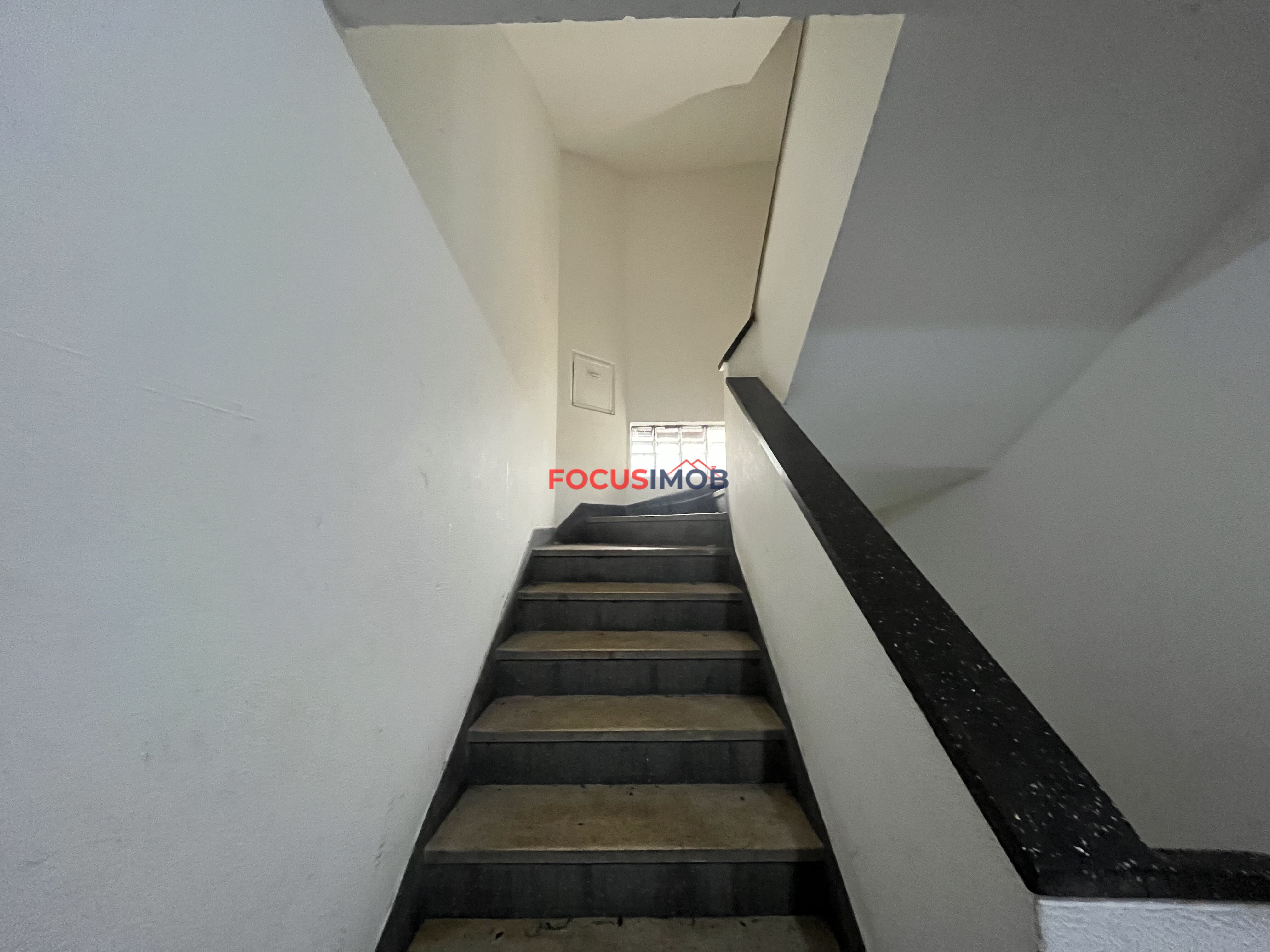 PRÉDIO RESIDENCIAL NO BRÁS