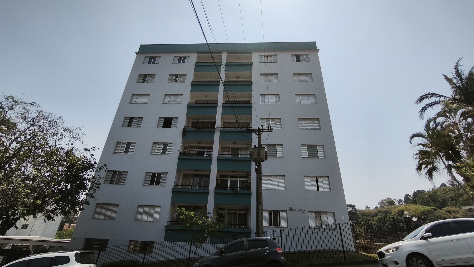 Apartamento Espaçoso e Arejado, com 3 Quartos (2 Suítes), próximo à Fonte Di Trevi, em Serra Negra!