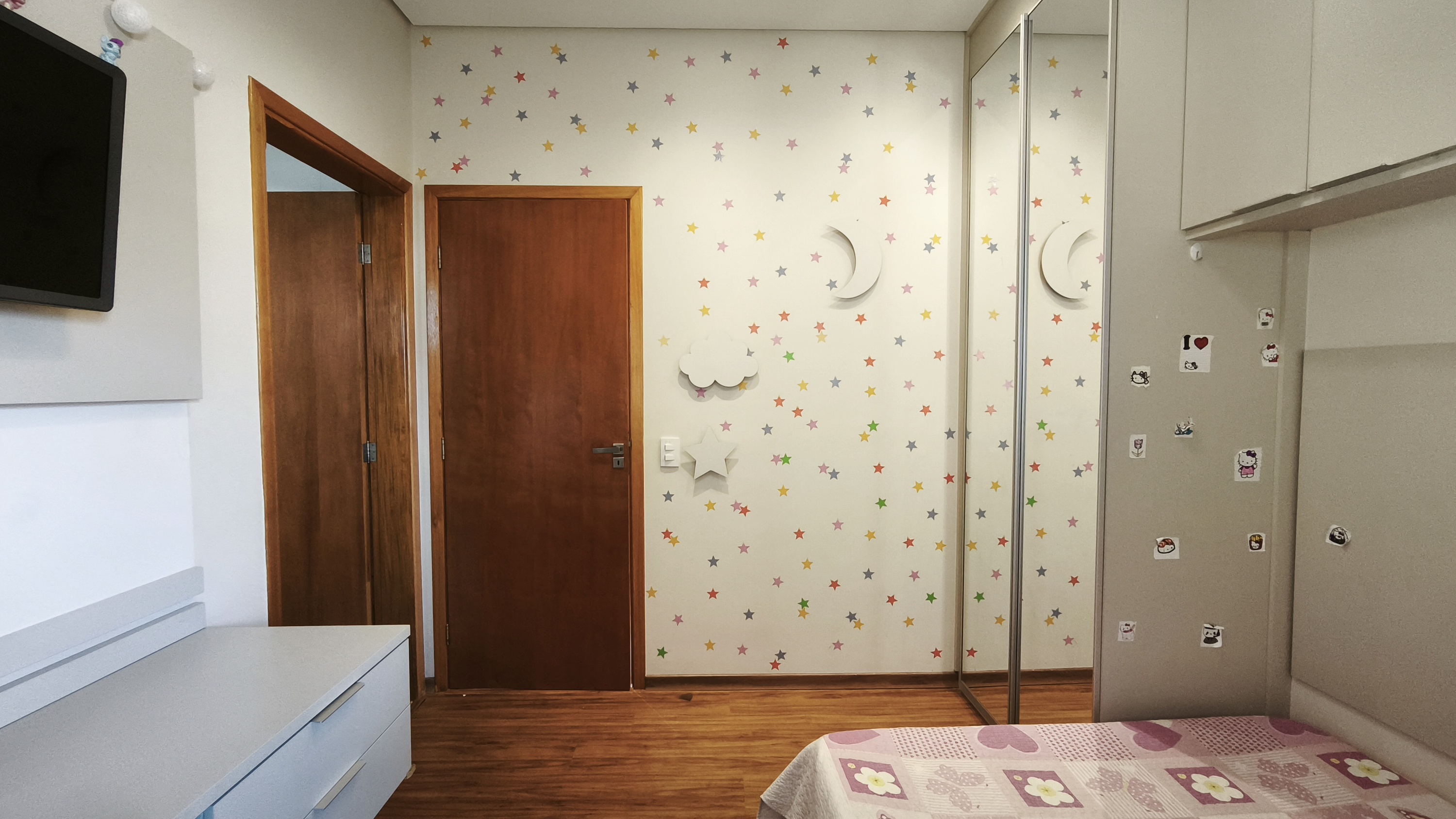 OPORTUNIDADE ÚNICA - Excelente Casa no Circuito das Águas Paulista - Águas de Lindóia - Condomínio Fechado