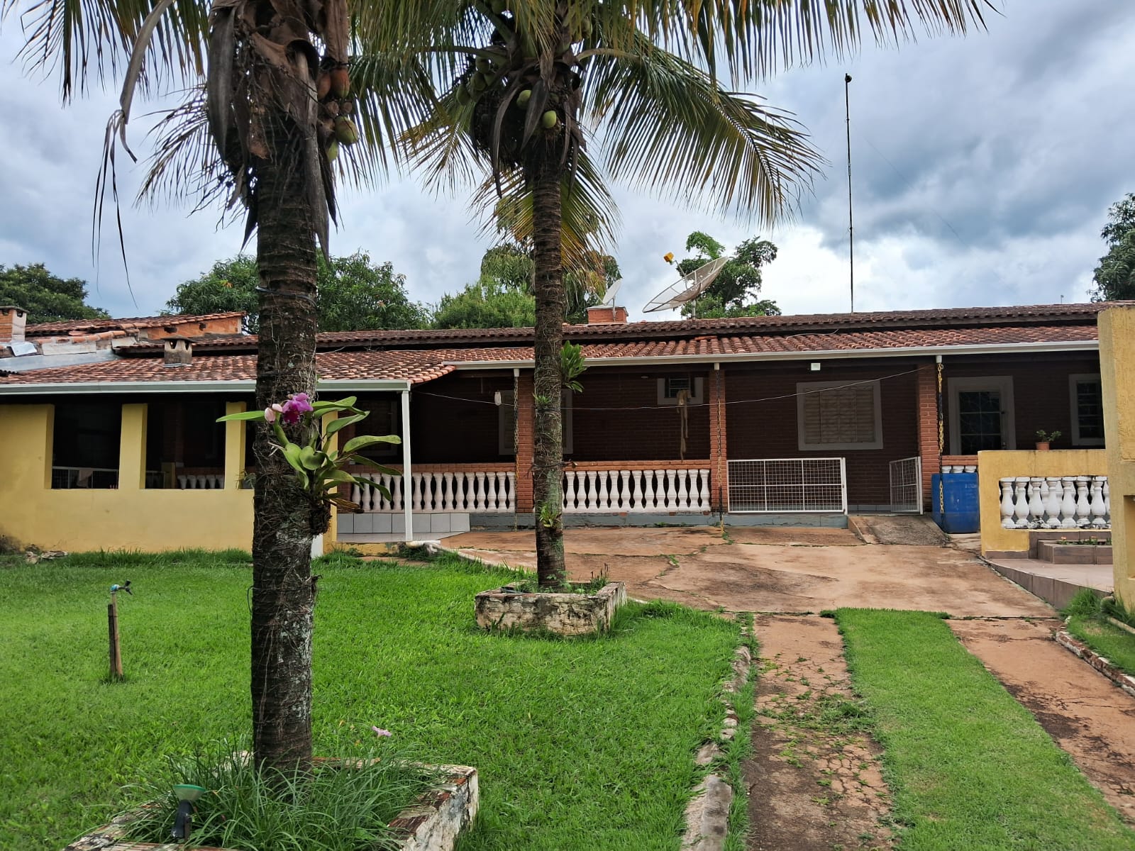 Chácara com 03 dormitórios à venda, 1.000 m² por R$485.000,00 - Mogi Guaçu/SP