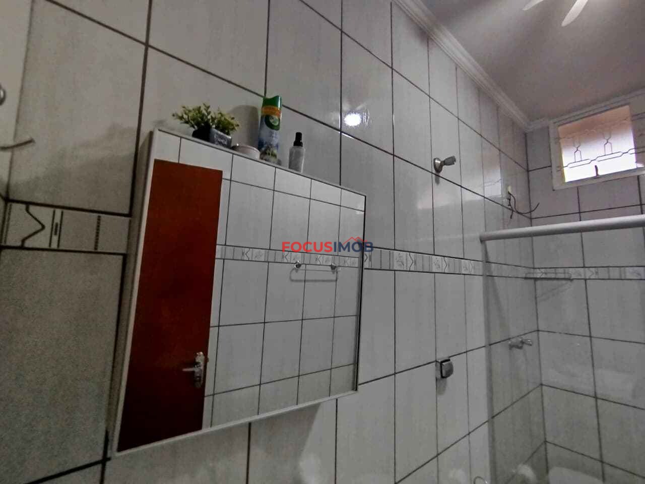 Casa com 3 Quartos sendo 1 suíte à Venda 80 m², por R$ 400.000