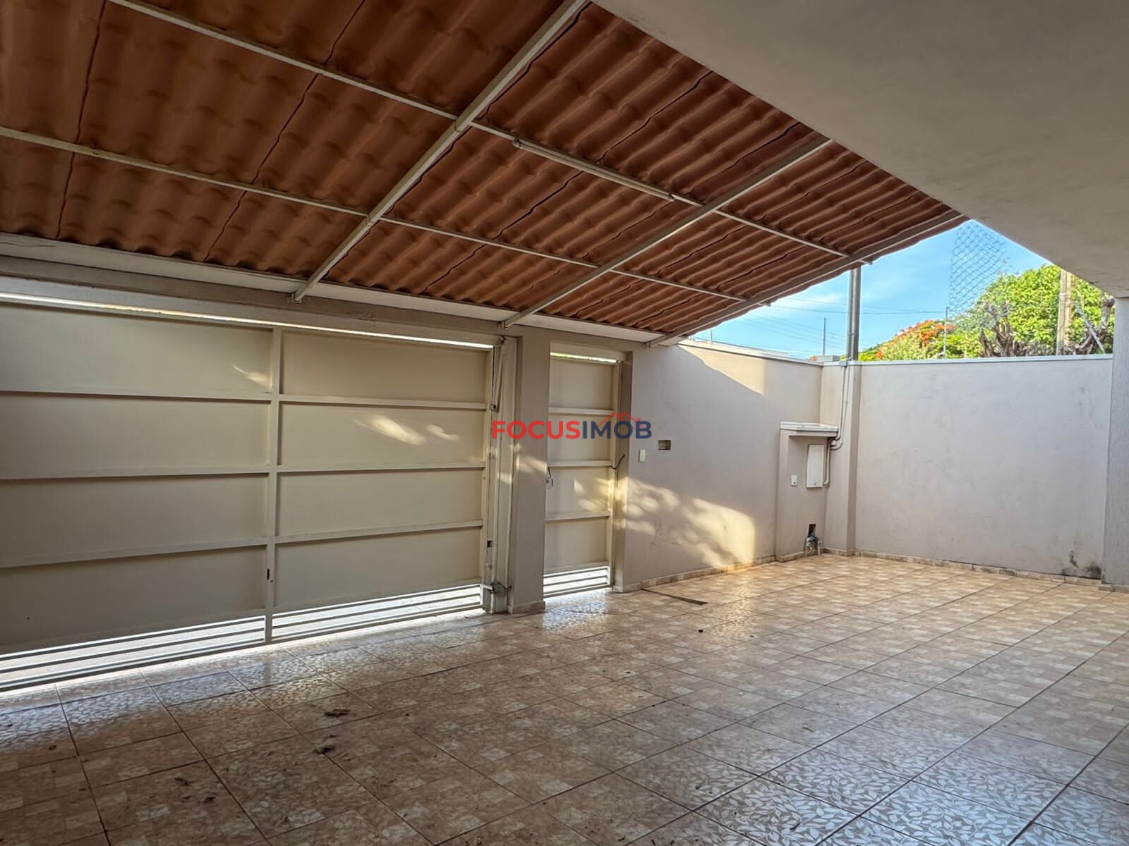 Maravilhoso sobrado à venda no Jardim Santo Antônio, em Mogi Guaçu