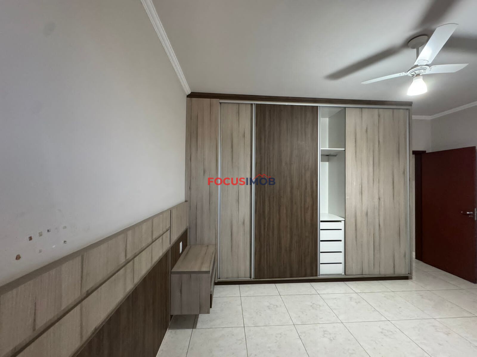 Maravilhoso sobrado à venda no Jardim Santo Antônio, em Mogi Guaçu