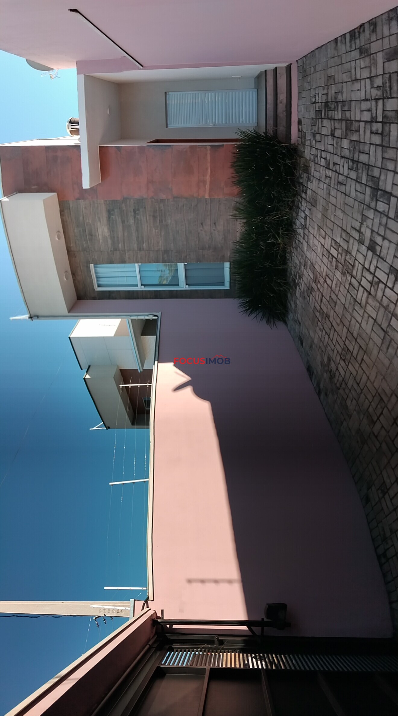 Casa Moderna e Pronta para Morar: Conforto, Lazer Completo e Tecnologia em Localização Privilegiada!