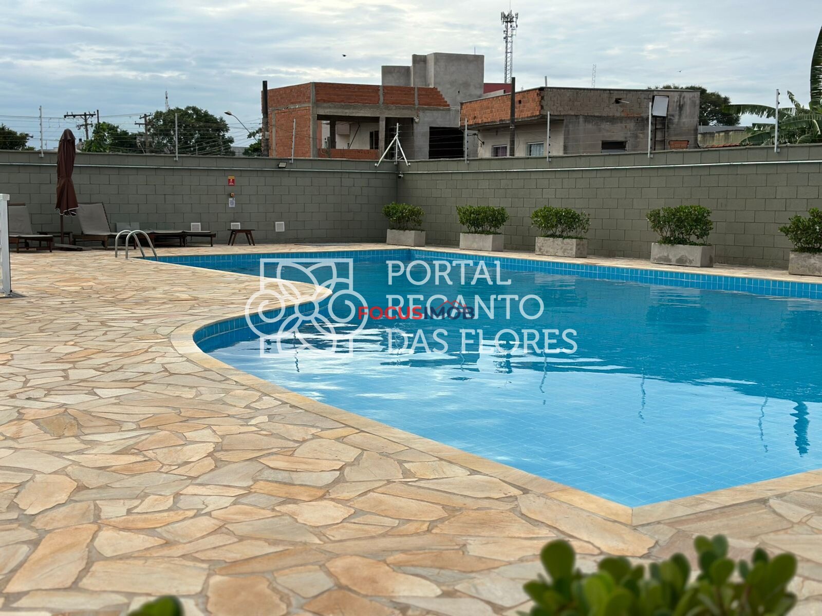 🏡 Apartamento para Locação – Condomínio Portal Recanto das Flores