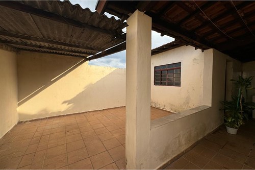 Casa com Três Dormitórios