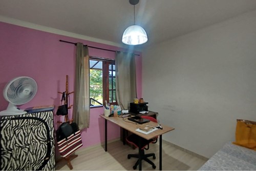Sobrado com vista panorâmica e 5  dormitórios no Jardim Itacolomy
