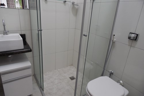 Casa com Jacuzzi Pq Cidade Nova