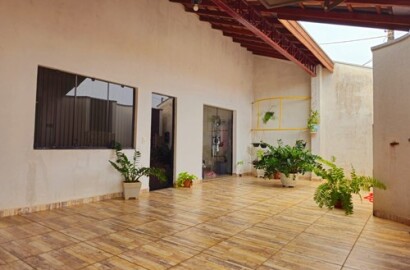 Vende-se Casa Jd. Santa Marta - Mogi Guaçu/SP