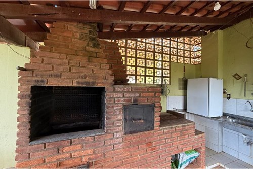 Sitio de 66.000m2 em alta produção de limão