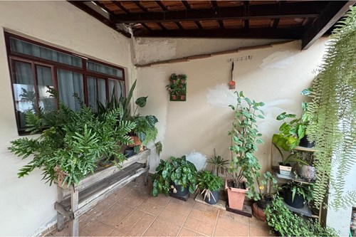 Casa com Três Dormitórios