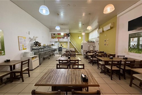 Prédio comercial no centro de Itapira SP