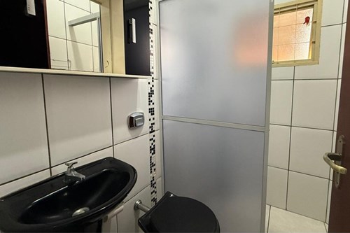 Casa com três dormitórios mais edícula