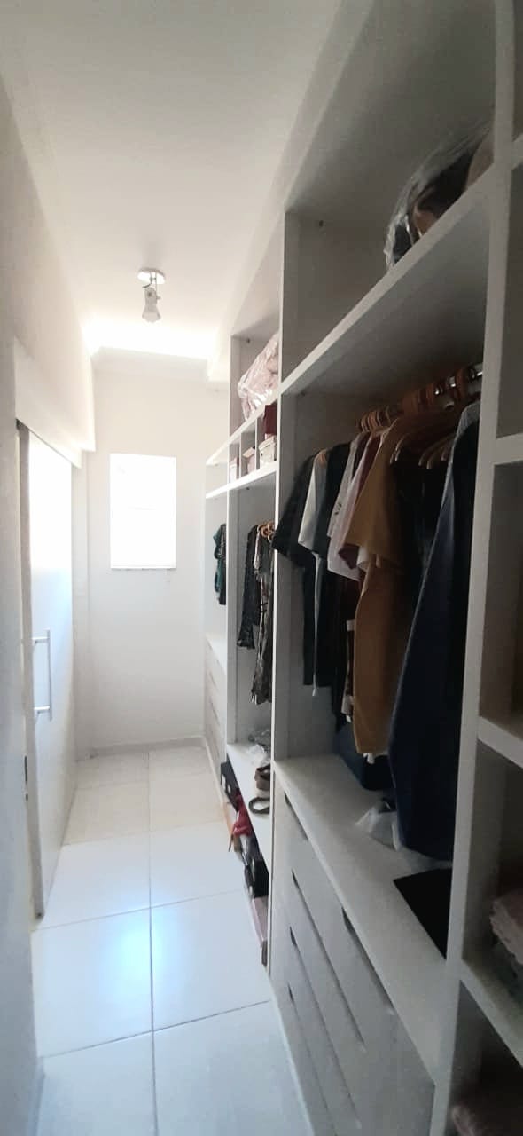 Sua Oportunidade de Morar em Águas de Lindóia está Aqui! Linda residência em Condomínio Fechado.