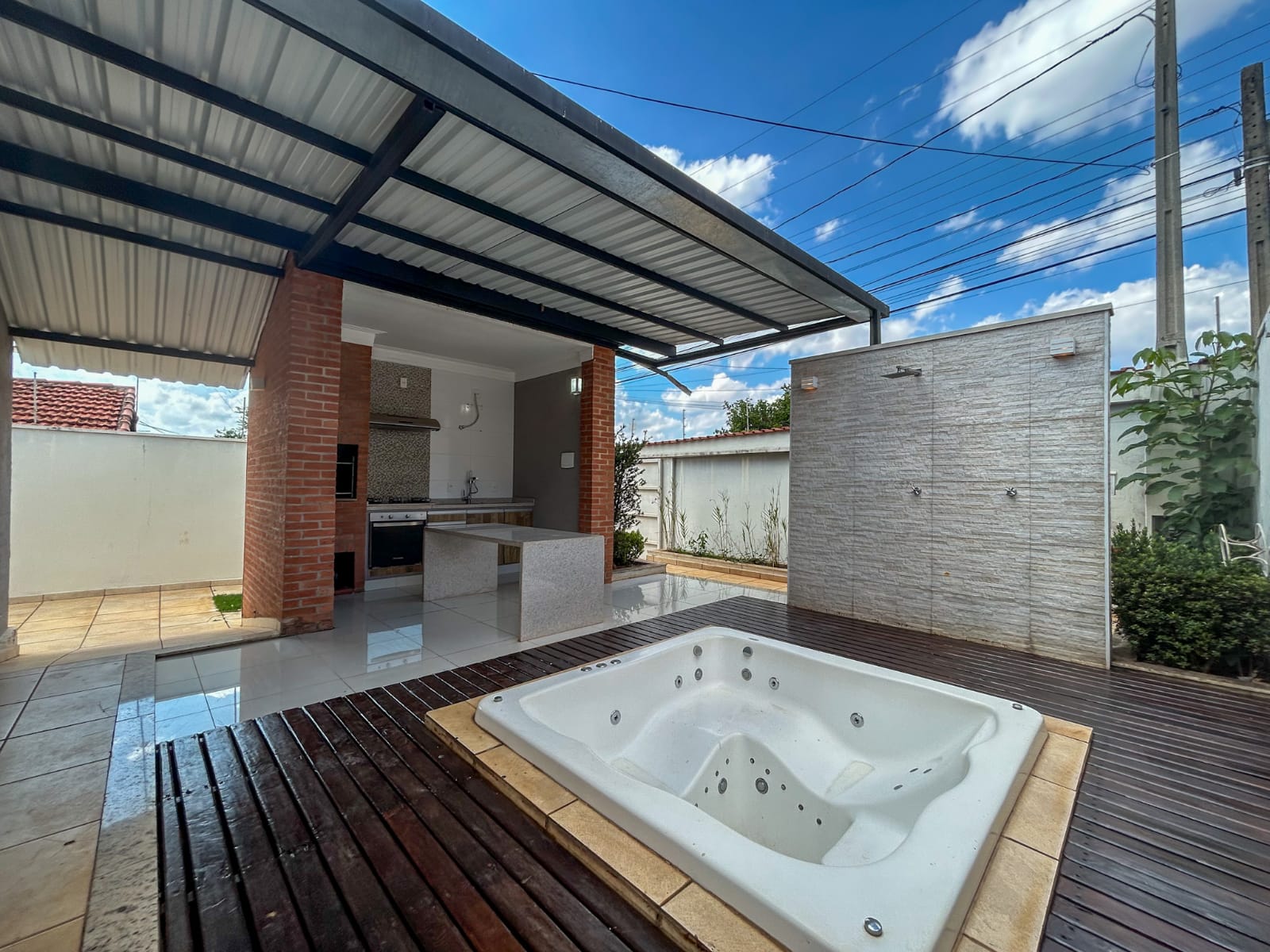 🏡 Casa com Edícula para Locação no Parque do Estado II em Mogi Mirim - SP