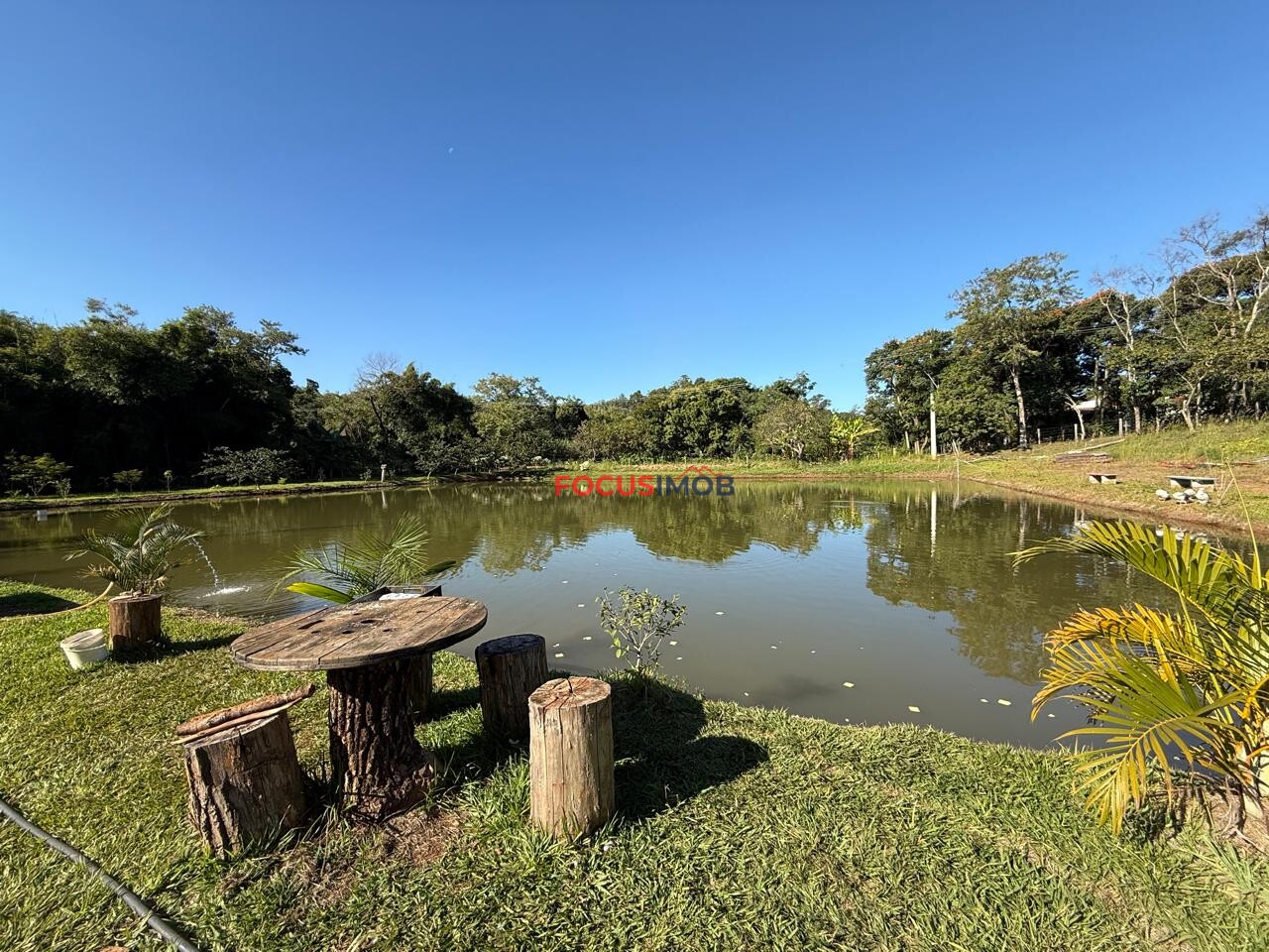 Chácara de 10.000 m²  dentro da cidade em Itapira SP