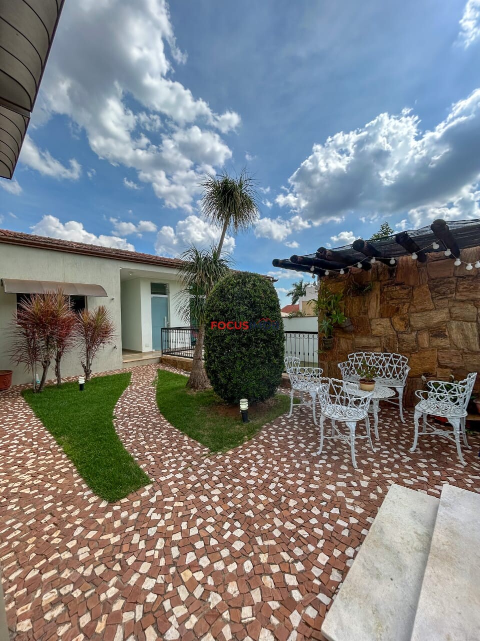 Casa de Alto Padrão à Venda no Jardim Brasília Mogi Mirim